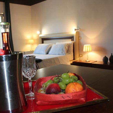 Porta Deuropa Bed & Breakfast Lecce Exterior photo