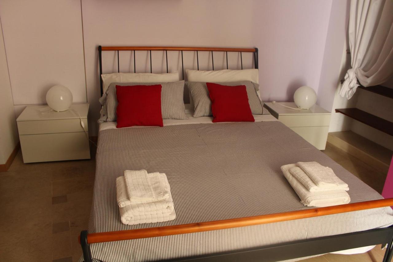 Porta Deuropa Bed & Breakfast Lecce Exterior photo