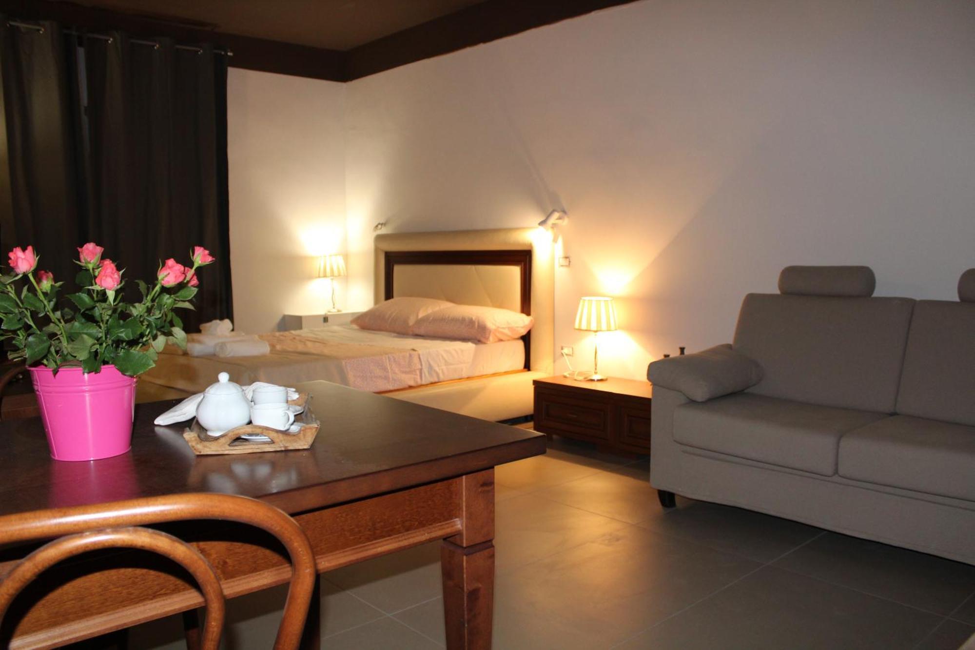 Porta Deuropa Bed & Breakfast Lecce Exterior photo