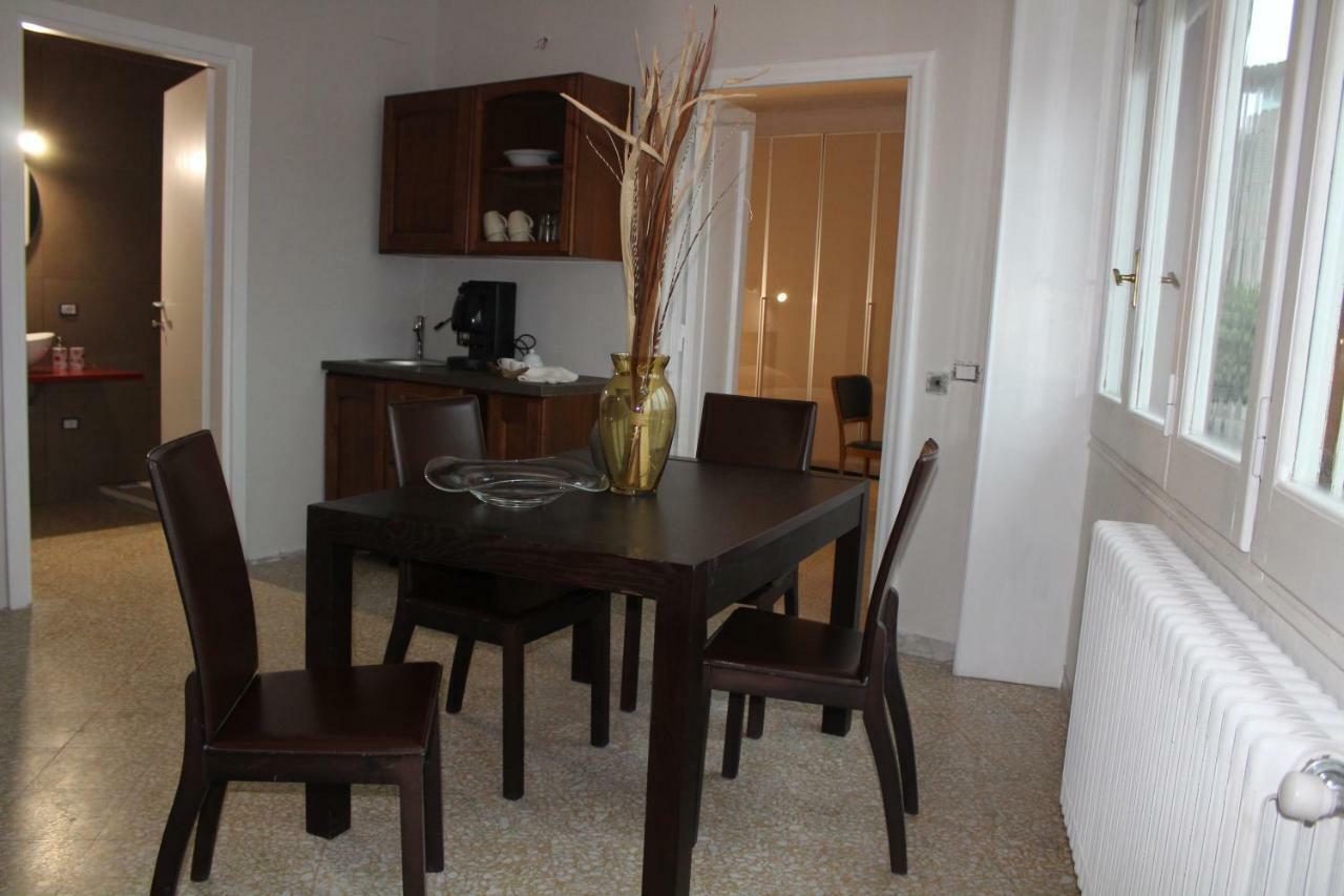 Porta Deuropa Bed & Breakfast Lecce Exterior photo